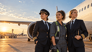 Mulheres na aviação: histórias inspiradoras de pilotas que quebraram barreiras